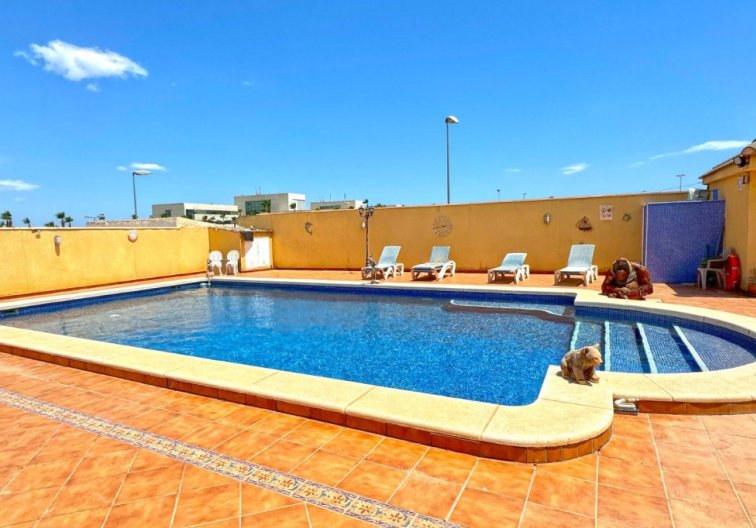 Revente - villa - Torrevieja - Costa Blanca