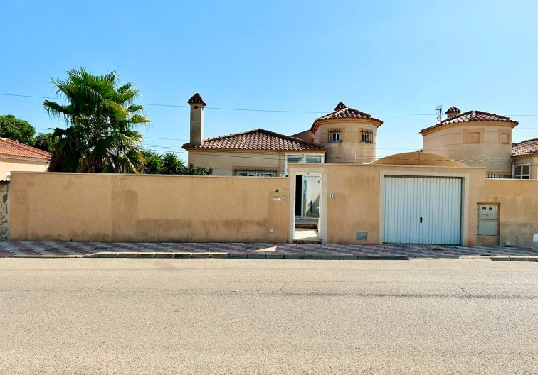 Revente - villa - Torrevieja - Costa Blanca