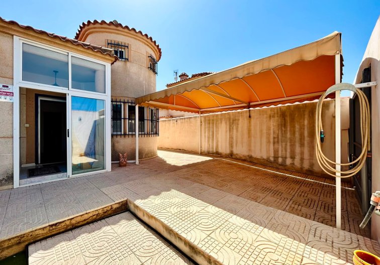 Revente - villa - Torrevieja - Costa Blanca
