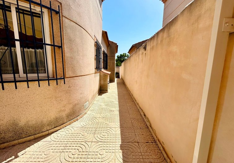 Revente - villa - Torrevieja - Costa Blanca