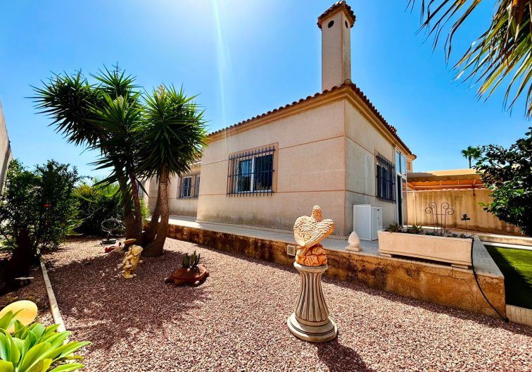 Revente - villa - Torrevieja - Costa Blanca