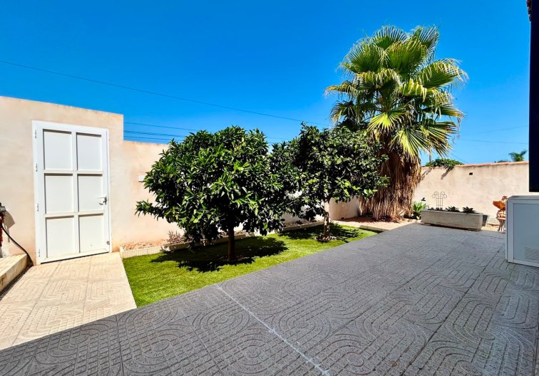 Revente - villa - Torrevieja - Costa Blanca
