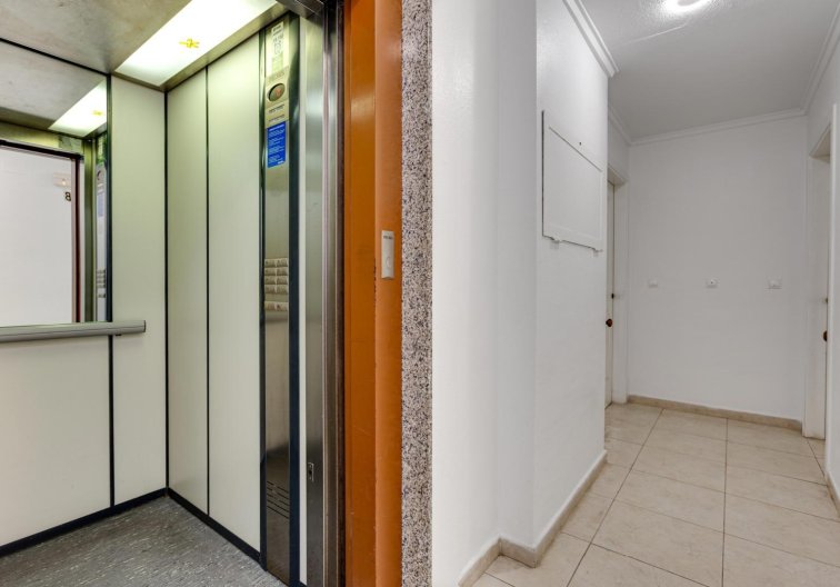 Herverkoop - Appartement - Torrevieja - Nueva Torrevieja
