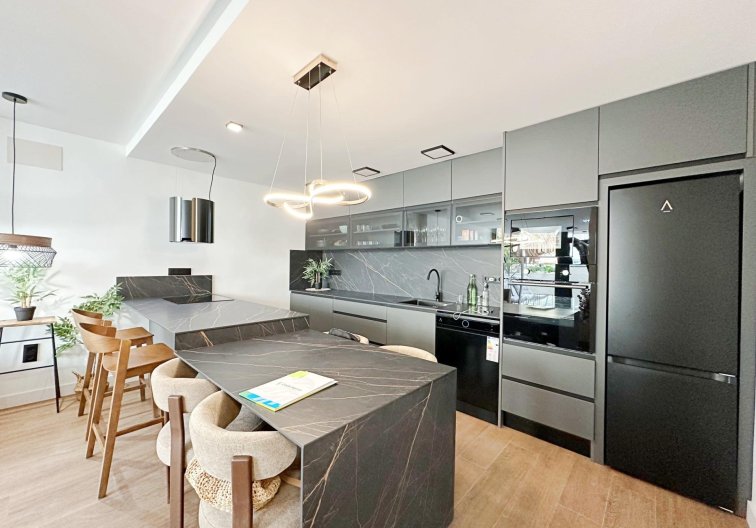 Wiederverkauf - town house - Torrevieja - Calas Blanca