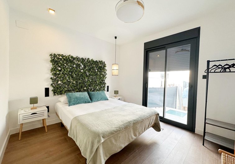 Wiederverkauf - town house - Torrevieja - Calas Blanca