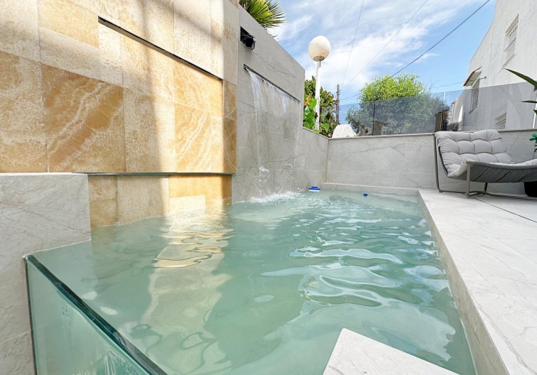 Wiederverkauf - town house - Torrevieja - Calas Blanca