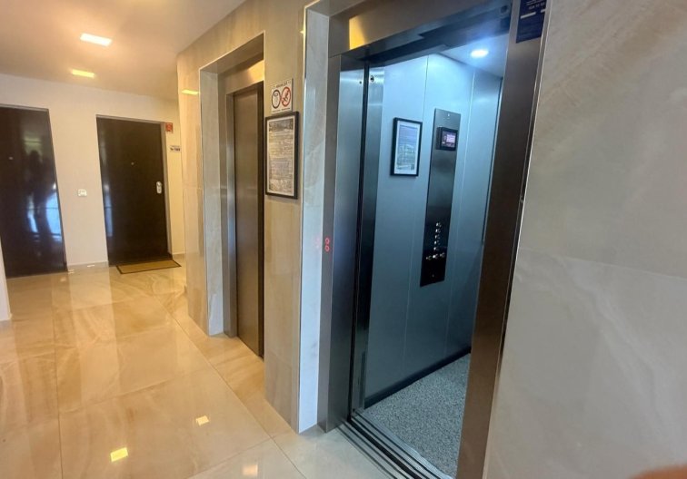 Resale - Apartment - Los Altos - Costa Blanca