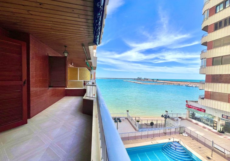Segunda mano - Apartamento  - Torrevieja - Acequion