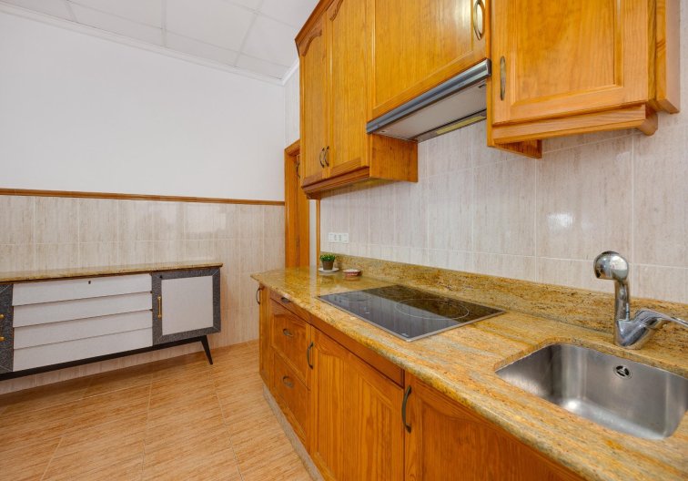 Wiederverkauf - Wohnung - Torrevieja - Paseo Maritimo