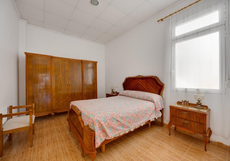 Wiederverkauf - Wohnung - Torrevieja - Paseo Maritimo
