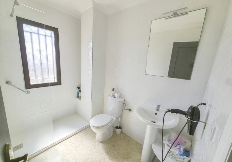 Revente - villa - Villamartin - Costa Blanca