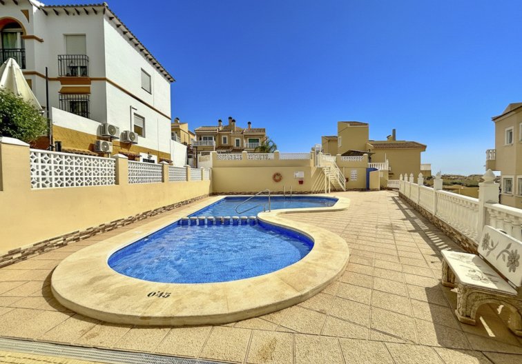 Revente - villa - Villamartin - Costa Blanca