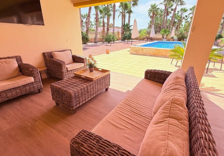 Segunda mano - villa - Catral - Costa Blanca