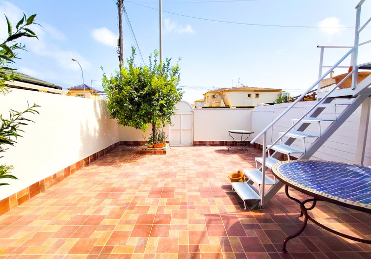 Segunda mano - town house - Playa Flamenca - Costa Blanca