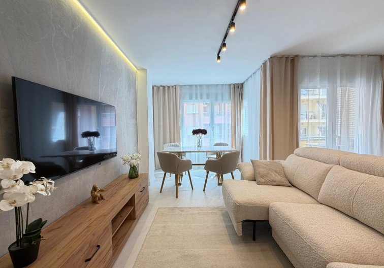 Resale - Apartment - Torrevieja - Playa del Cura
