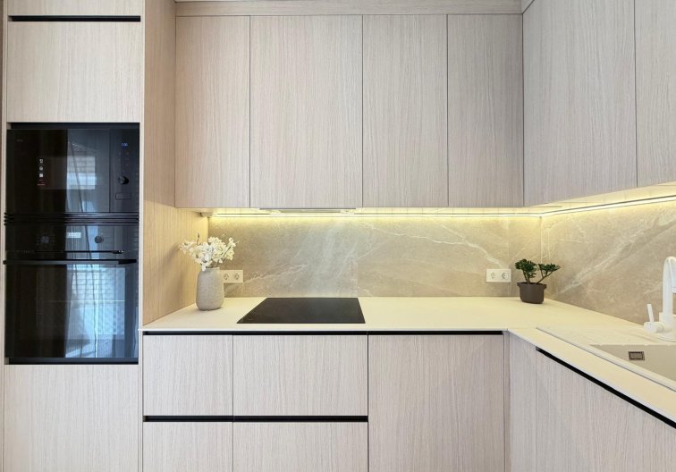 Resale - Apartment - Torrevieja - Playa del Cura