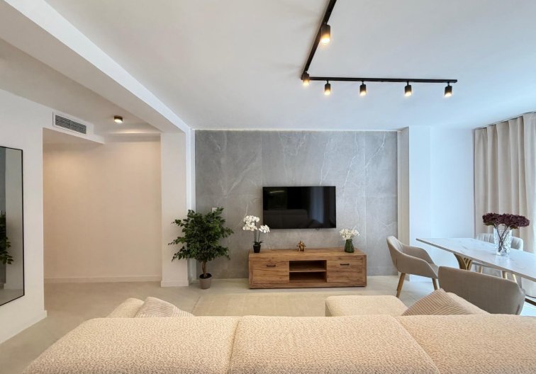 Resale - Apartment - Torrevieja - Playa del Cura