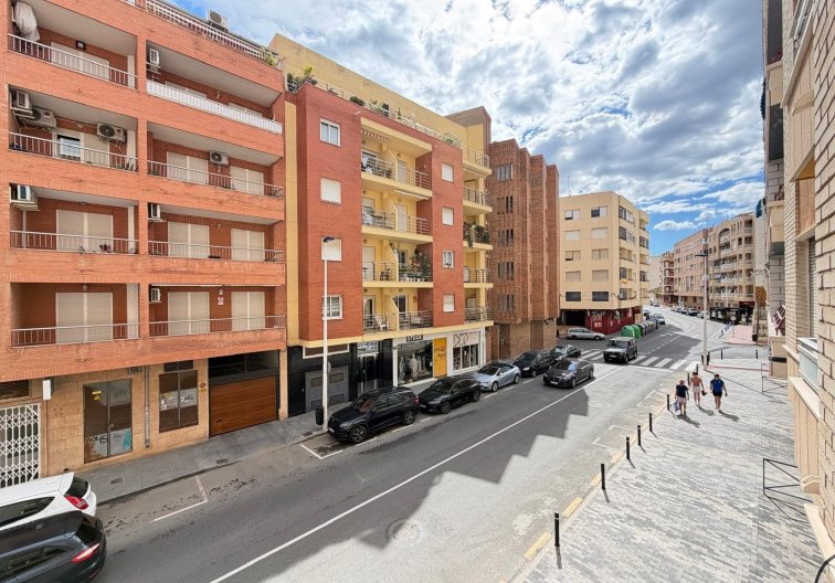 Resale - Apartment - Torrevieja - Playa del Cura