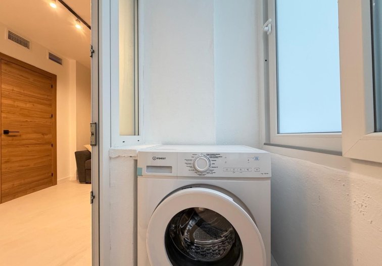 Resale - Apartment - Torrevieja - Playa del Cura