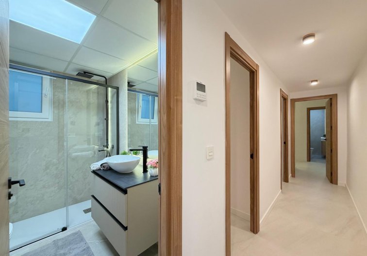 Resale - Apartment - Torrevieja - Playa del Cura