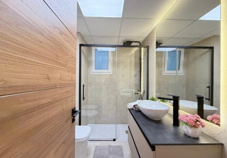 Resale - Apartment - Torrevieja - Playa del Cura