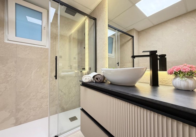 Resale - Apartment - Torrevieja - Playa del Cura