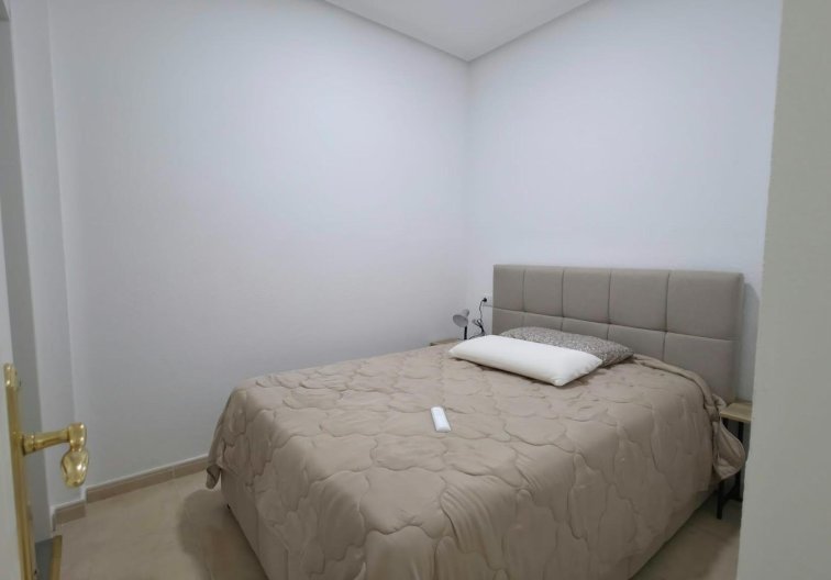Resale - Apartment - Torrevieja - Nueva Torrevieja