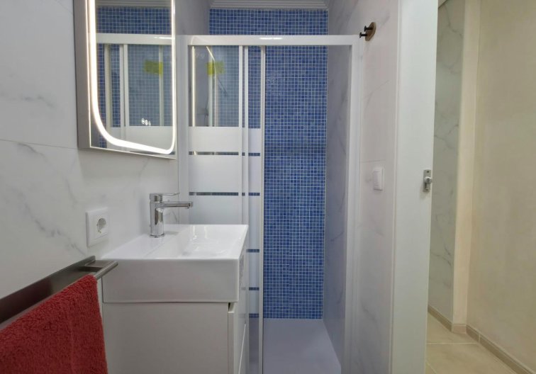 Resale - Apartment - Torrevieja - Nueva Torrevieja