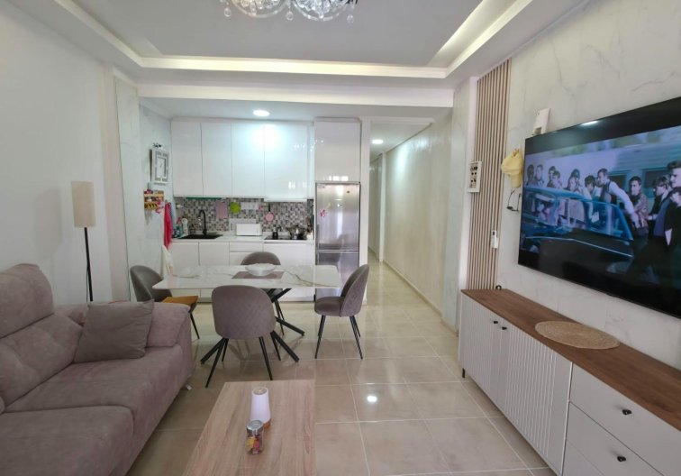 Resale - Apartment - Torrevieja - Nueva Torrevieja