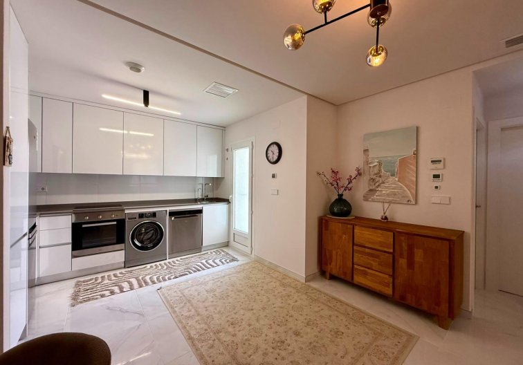 Segunda mano - Apartamento  - Torrevieja - Aguas Nuevas