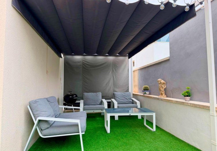 Segunda mano - Apartamento  - Torrevieja - Aguas Nuevas