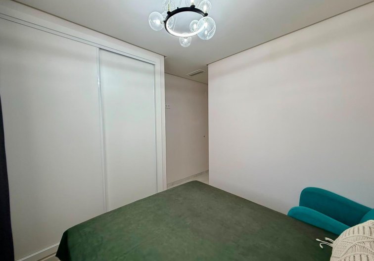 Segunda mano - Apartamento  - Torrevieja - Aguas Nuevas