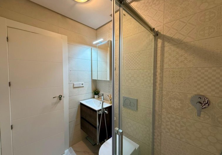 Segunda mano - Apartamento  - Torrevieja - Aguas Nuevas