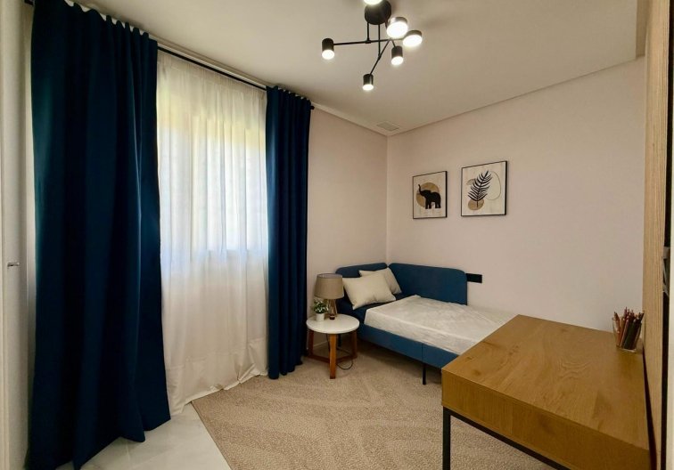 Segunda mano - Apartamento  - Torrevieja - Aguas Nuevas