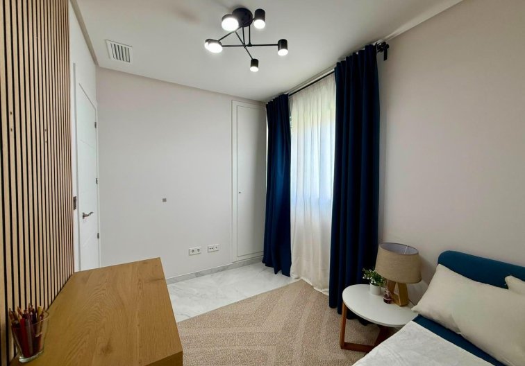 Segunda mano - Apartamento  - Torrevieja - Aguas Nuevas