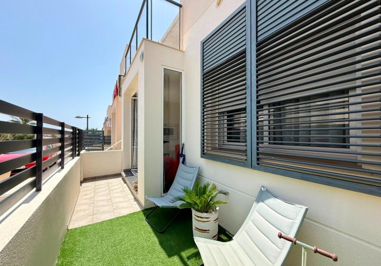 Segunda mano - Apartamento  - Torrevieja - Aguas Nuevas