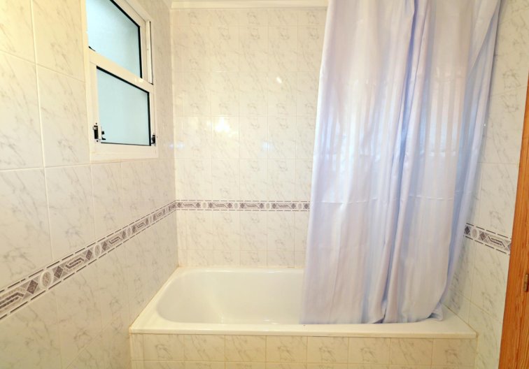 Resale - Apartment - Torrevieja - Playa del Cura