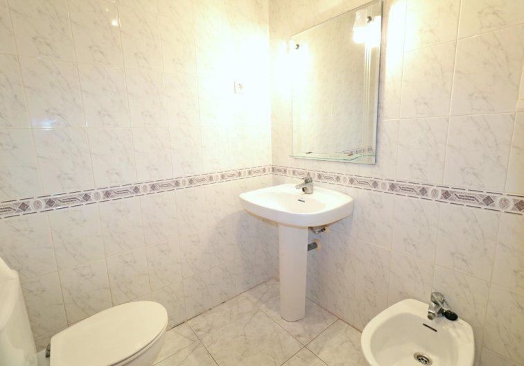 Resale - Apartment - Torrevieja - Playa del Cura