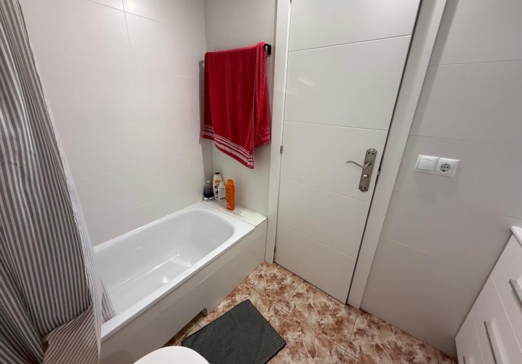 Herverkoop - Appartement - Torrevieja - Playa de los Locos