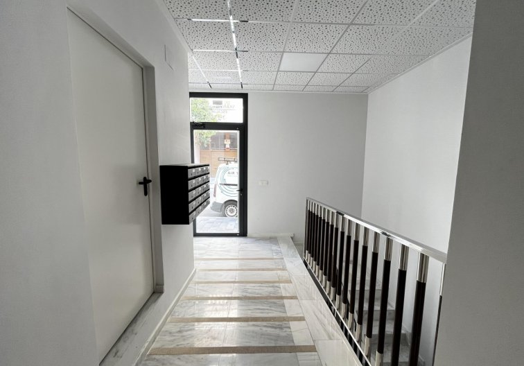 Wiederverkauf - Wohnung - Torrevieja - Playa del Cura