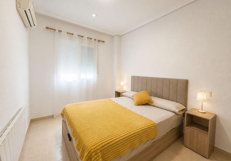Herverkoop - Appartement - Torrevieja - Playa del Cura