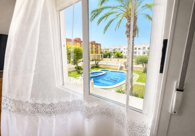 Herverkoop - Appartement - Torrevieja - Playa del Cura