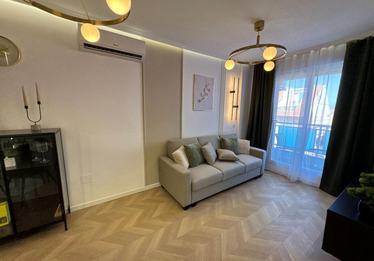 Segunda mano - Apartamento  - Torrevieja - Playa del Cura