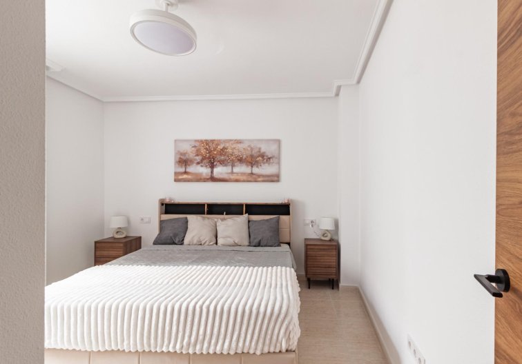 Resale - Apartment - Torrevieja - Playa del Cura