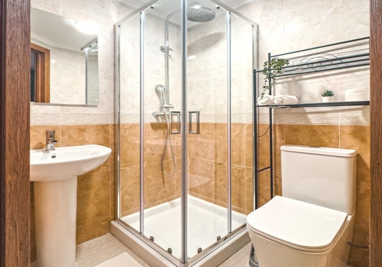 Resale - Apartment - Torrevieja - Playa del Cura