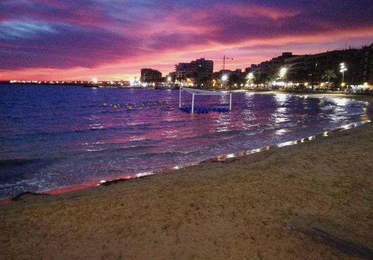 Resale - Apartment - Torrevieja - Playa del Cura