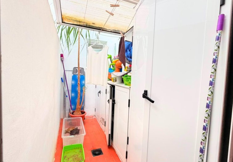 Resale - Apartment - Torrevieja - Playa del Cura
