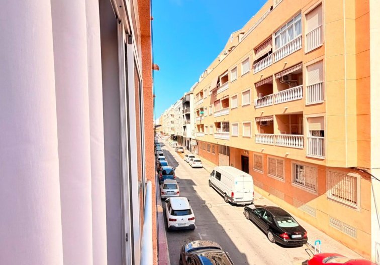 Resale - Apartment - Torrevieja - Playa del Cura