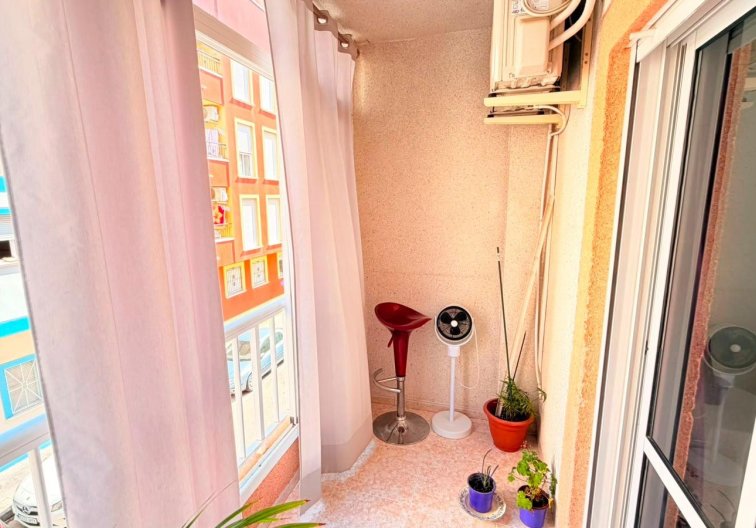 Resale - Apartment - Torrevieja - Playa del Cura