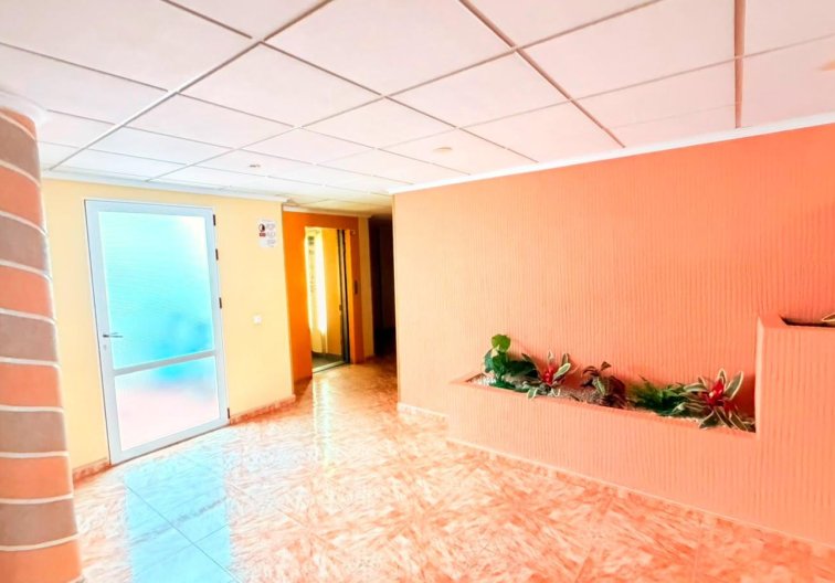 Resale - Apartment - Torrevieja - Playa del Cura